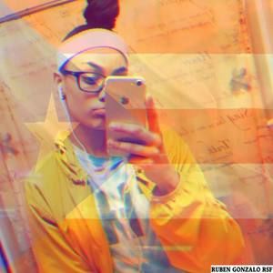 Meet your Posher, Kenisha